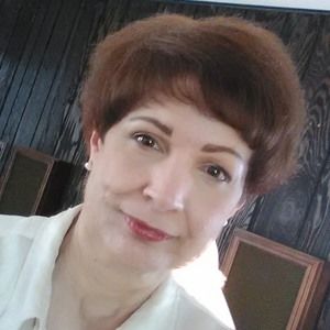 Meet your Posher, Carla